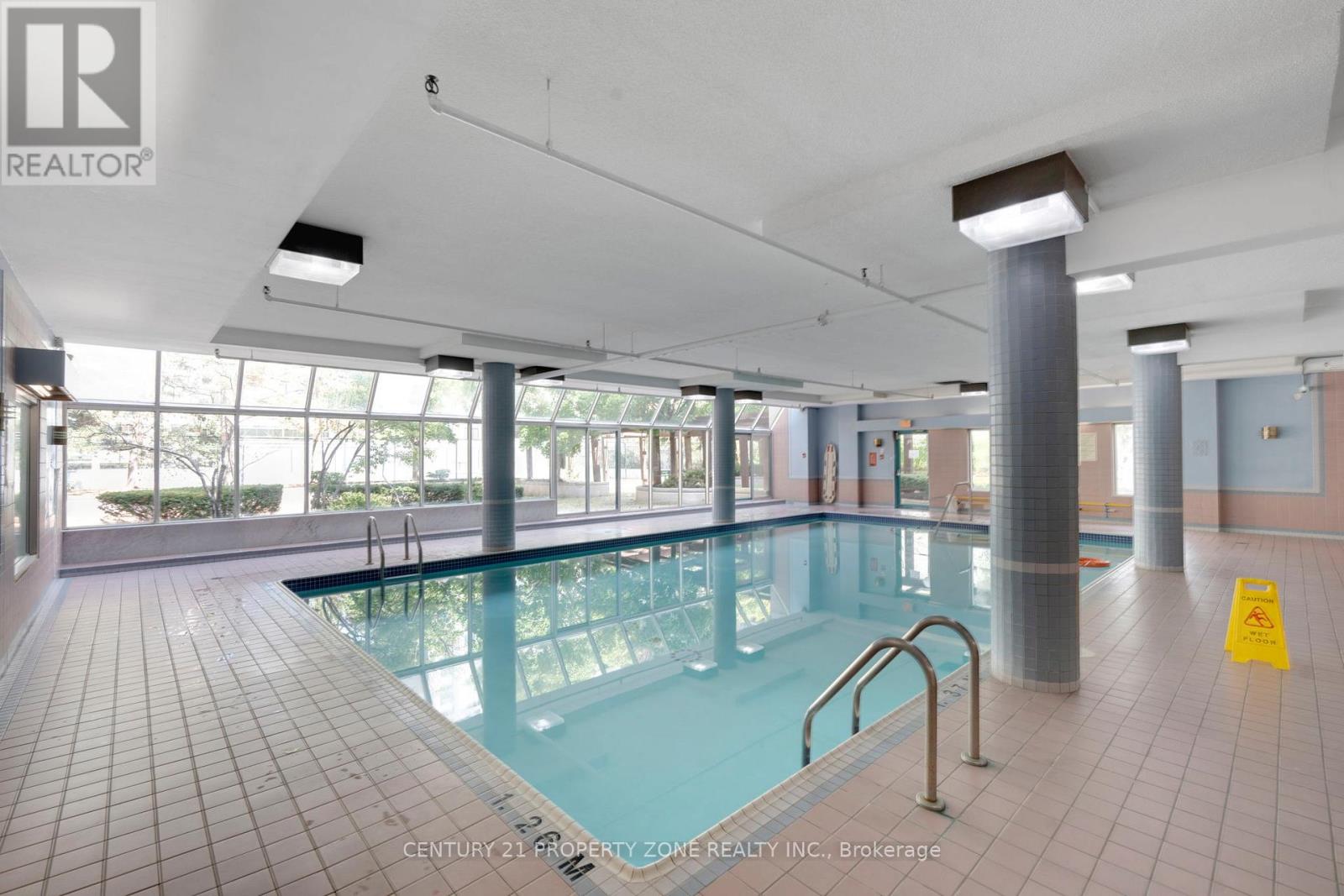 1911 - 285 Enfield Place, Mississauga, Ontario  L5B 3Y6 - Photo 7 - W12374278