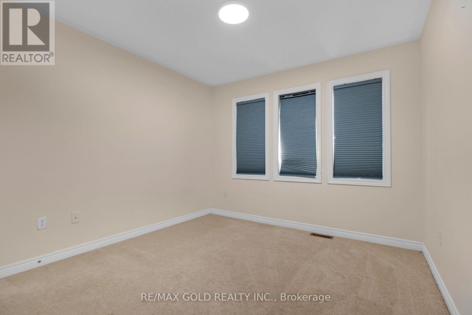 41 Fallstar Crescent, Brampton, Ontario  L7A 2J6 - Photo 22 - W12374336