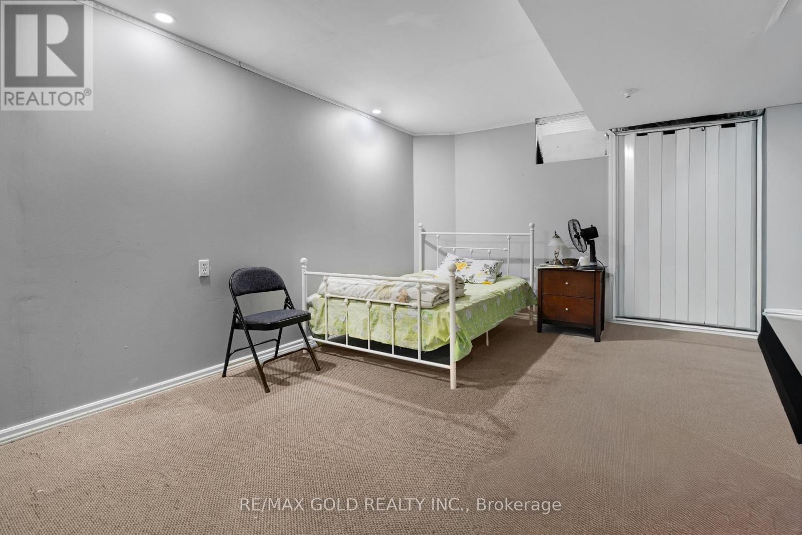 41 Fallstar Crescent, Brampton, Ontario  L7A 2J6 - Photo 35 - W12374336