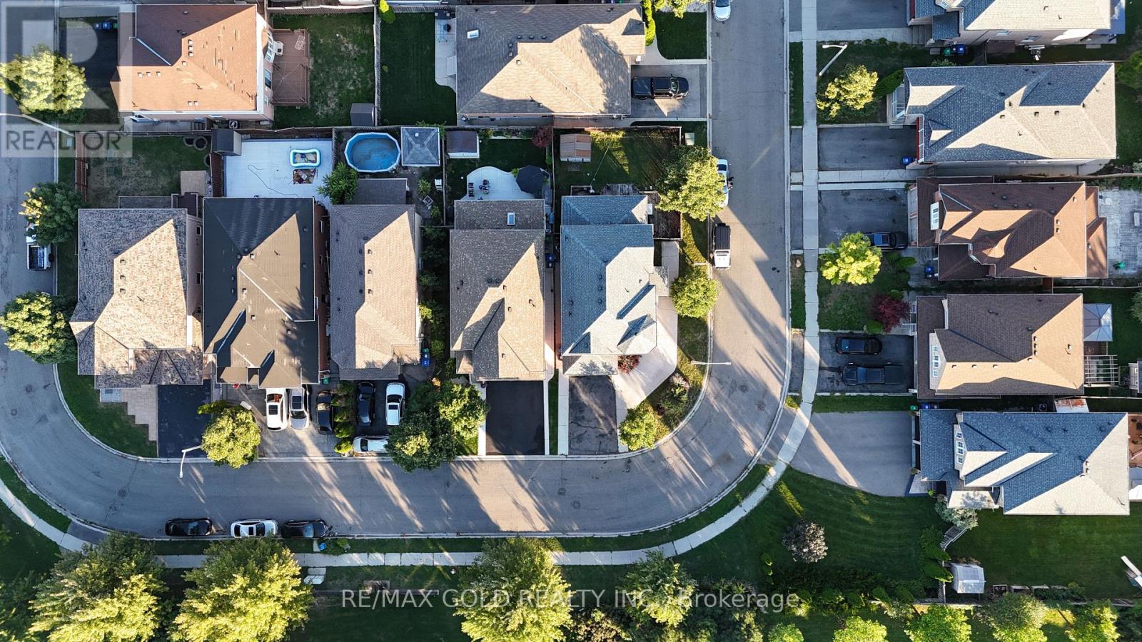 41 Fallstar Crescent, Brampton, Ontario  L7A 2J6 - Photo 39 - W12374336
