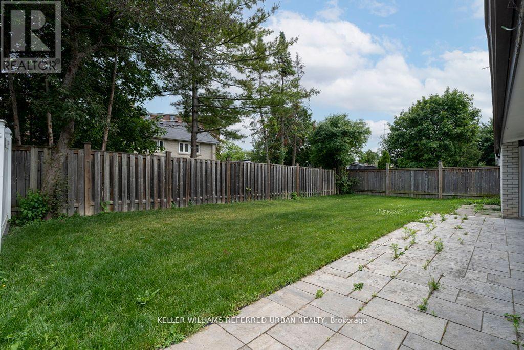 52 Masseygrove Crescent, Toronto, Ontario  M9V 3C9 - Photo 33 - W12374342
