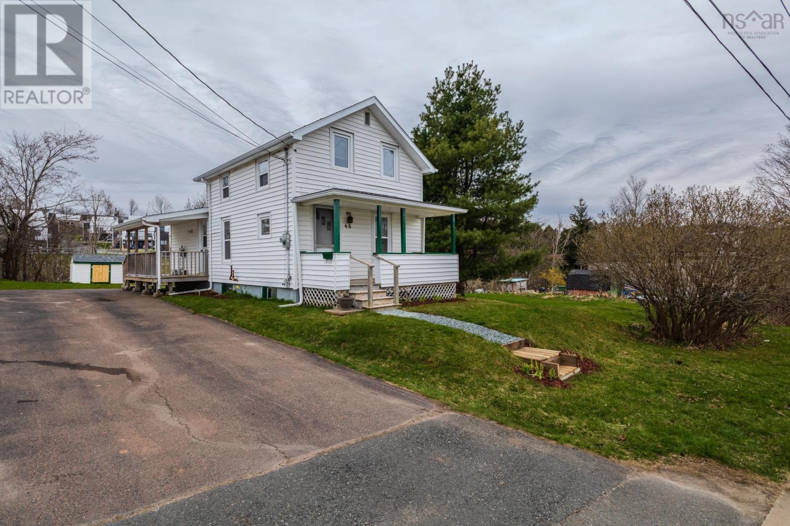 48 Adams Street, Truro, Nova Scotia  B2N 2N9 - Photo 2 - 202509862