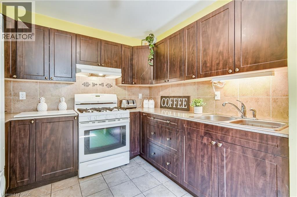 145 Newlands Avenue, Hamilton, Ontario  L8H 2T8 - Photo 8 - 40762078
