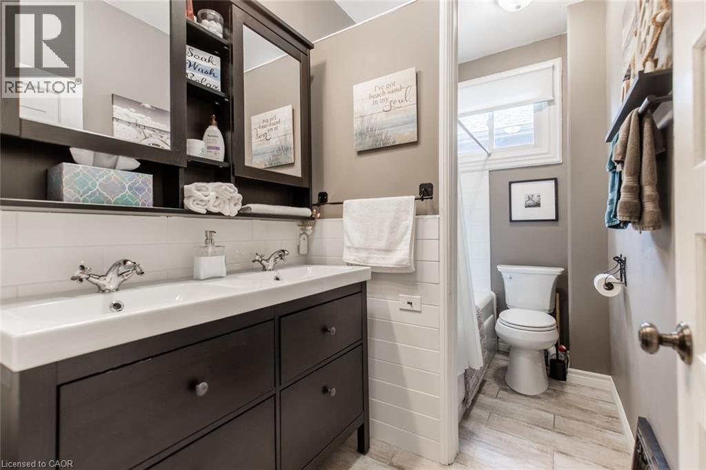 163 Campbell Street, Brantford, Ontario  N3S 5B4 - Photo 9 - 40763890