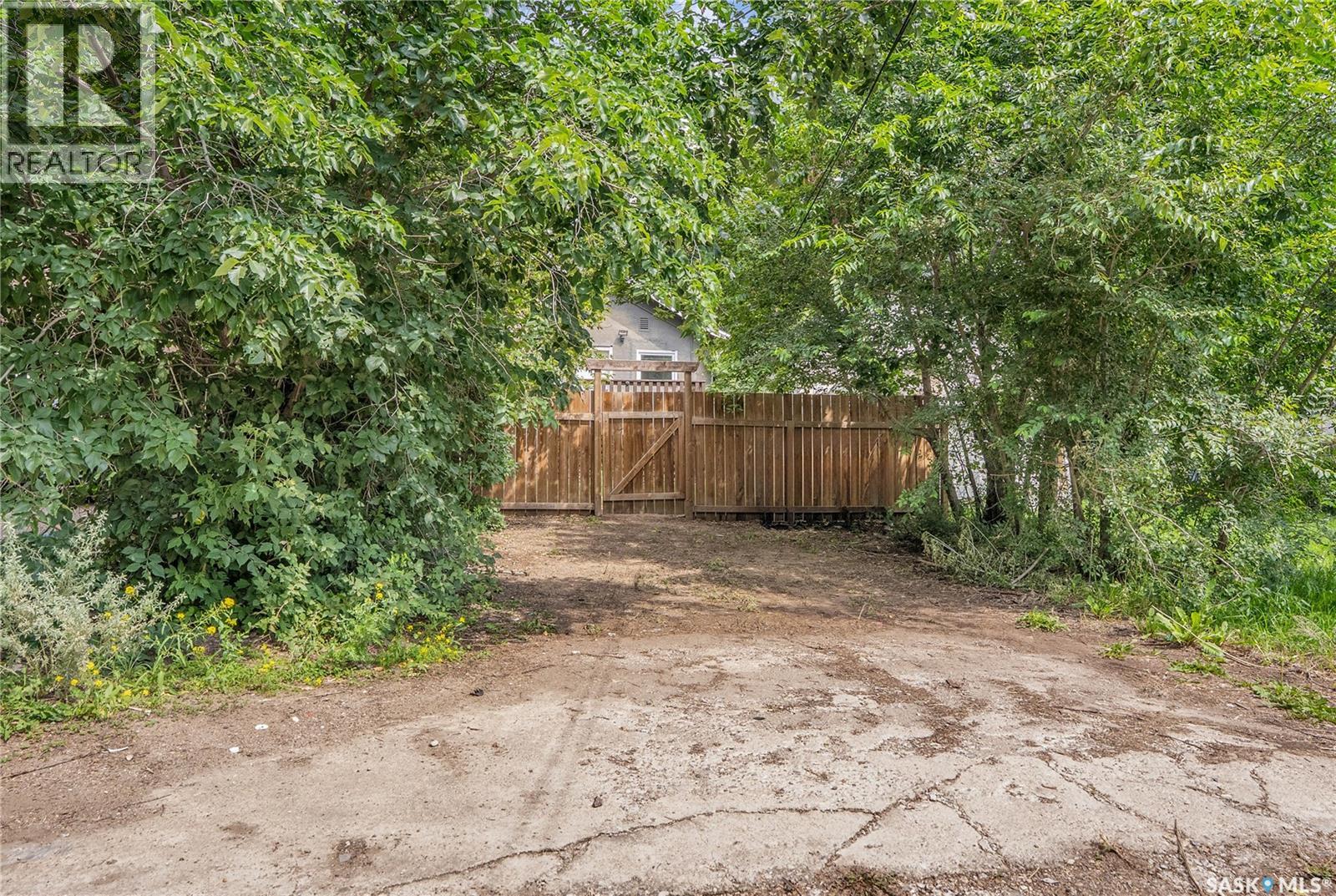 107 28th Street W, Saskatoon, Saskatchewan  S7L 0K1 - Photo 31 - SK017161