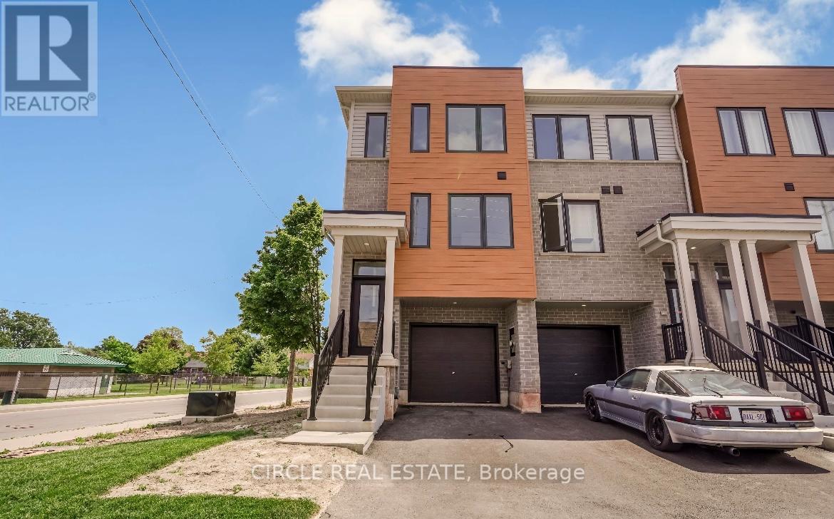 38 Reid Avenue, Hamilton, Ontario  L8H 0B5 - Photo 1 - X12374257