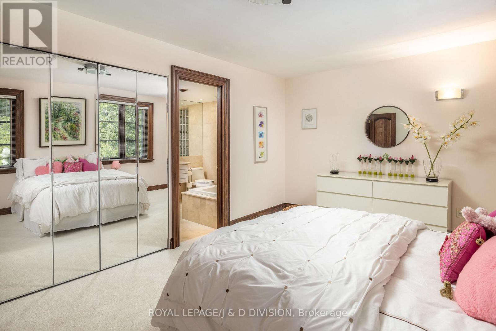 428 Russell Hill Road, Toronto, Ontario  M5P 2S3 - Photo 24 - C12374370