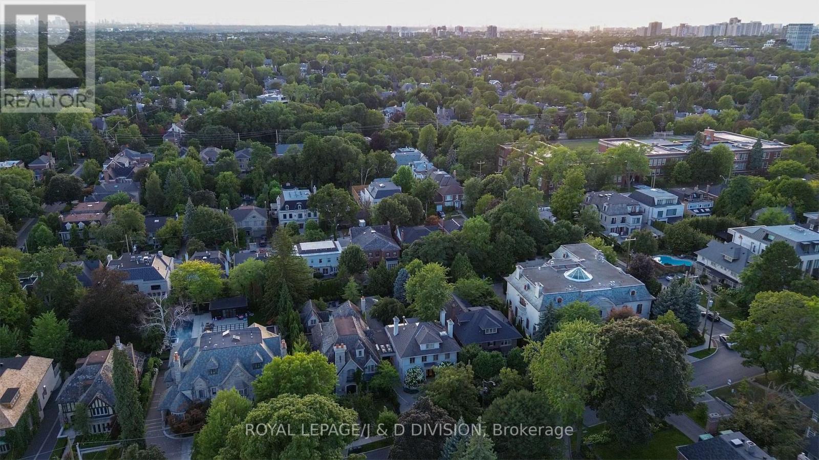 428 Russell Hill Road, Toronto, Ontario  M5P 2S3 - Photo 43 - C12374370