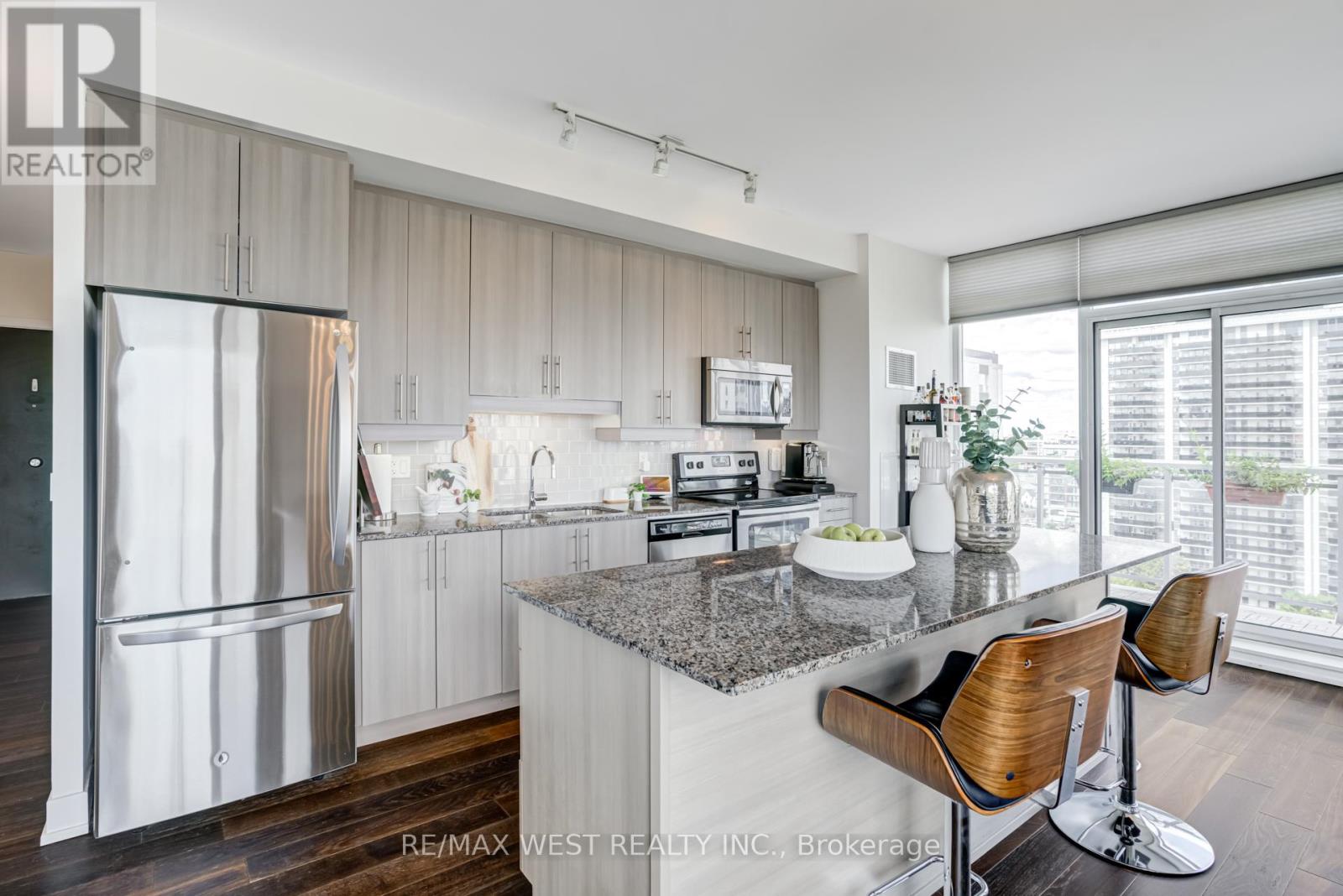 1308 - 68 Merton Street, Toronto (Mount Pleasant West), Ontario  M4S 1A1 - Photo 11 - C12374465