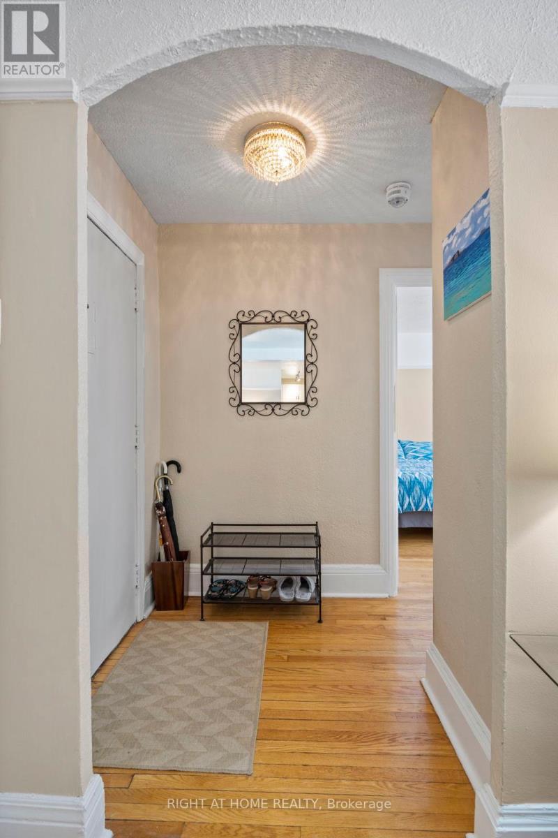 108 - 100 Oriole Parkway, Toronto, Ontario  M5P 2G8 - Photo 5 - C12374496