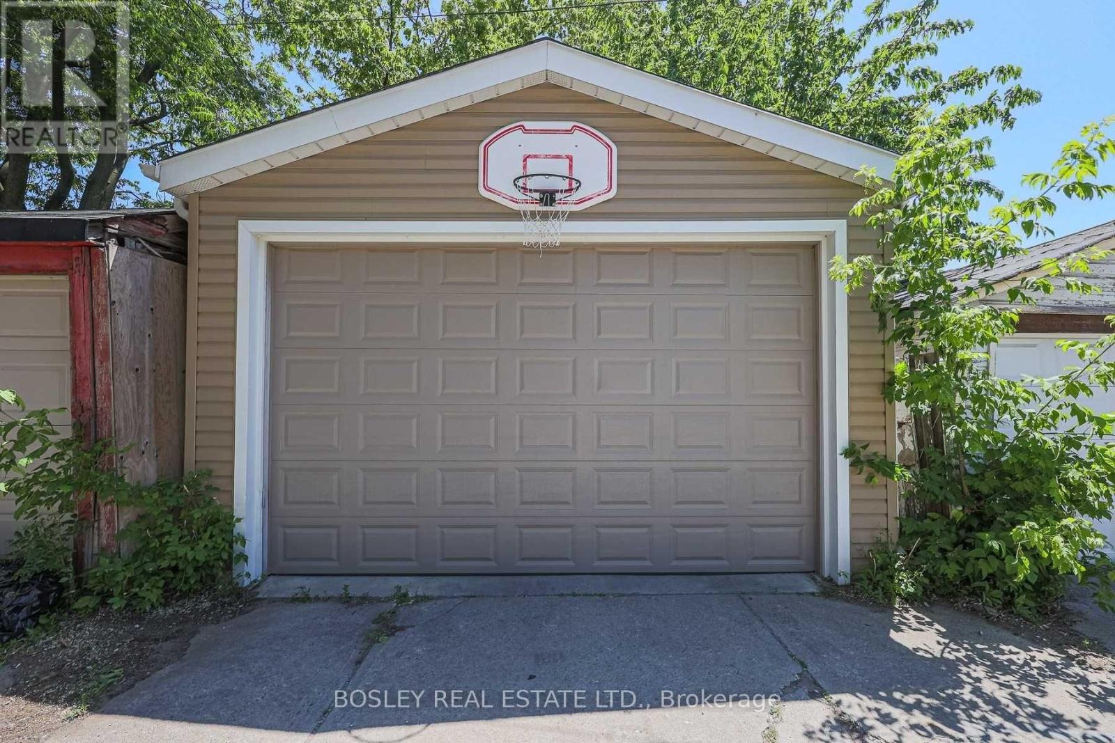 56 Helena Avenue, Toronto (Wychwood), Ontario  M6G 2H2 - Photo 34 - C12374506