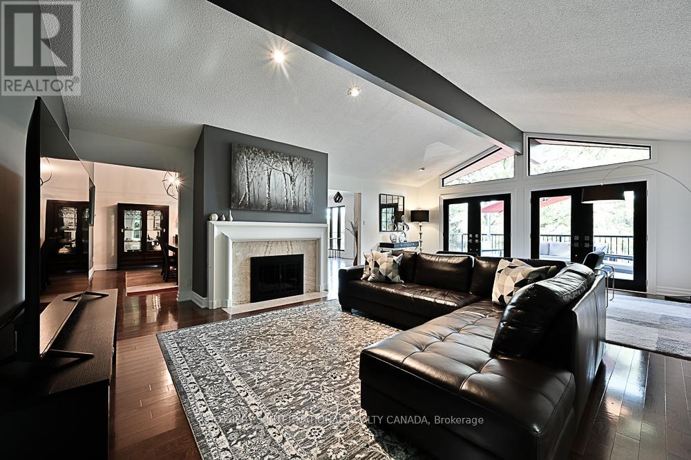 41 Meadowcliffe Drive, Toronto, Ontario  M1M 2X8 - Photo 18 - E12374431