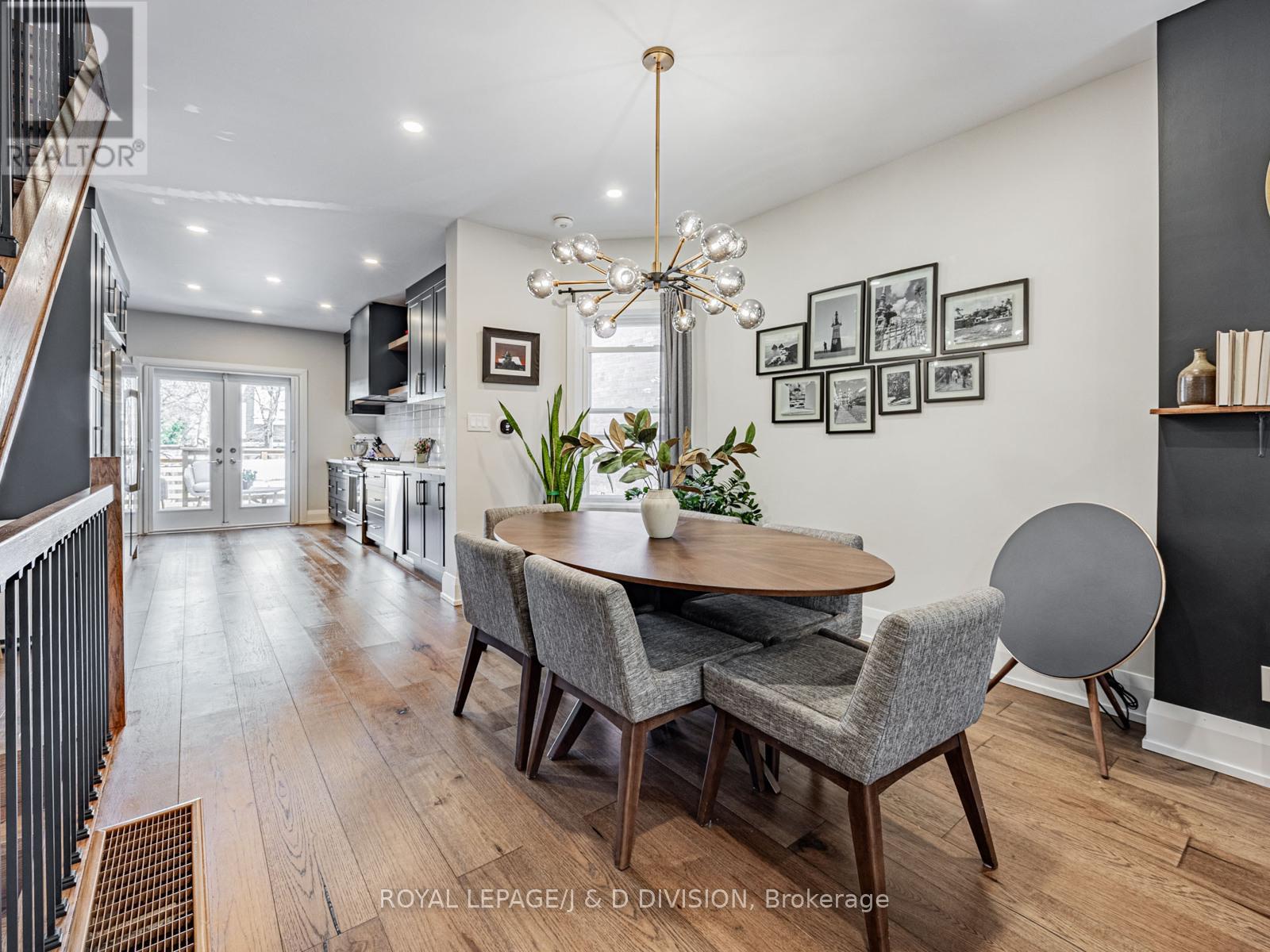 291 Highfield Road, Toronto, Ontario  M4L 2V4 - Photo 11 - E12374433