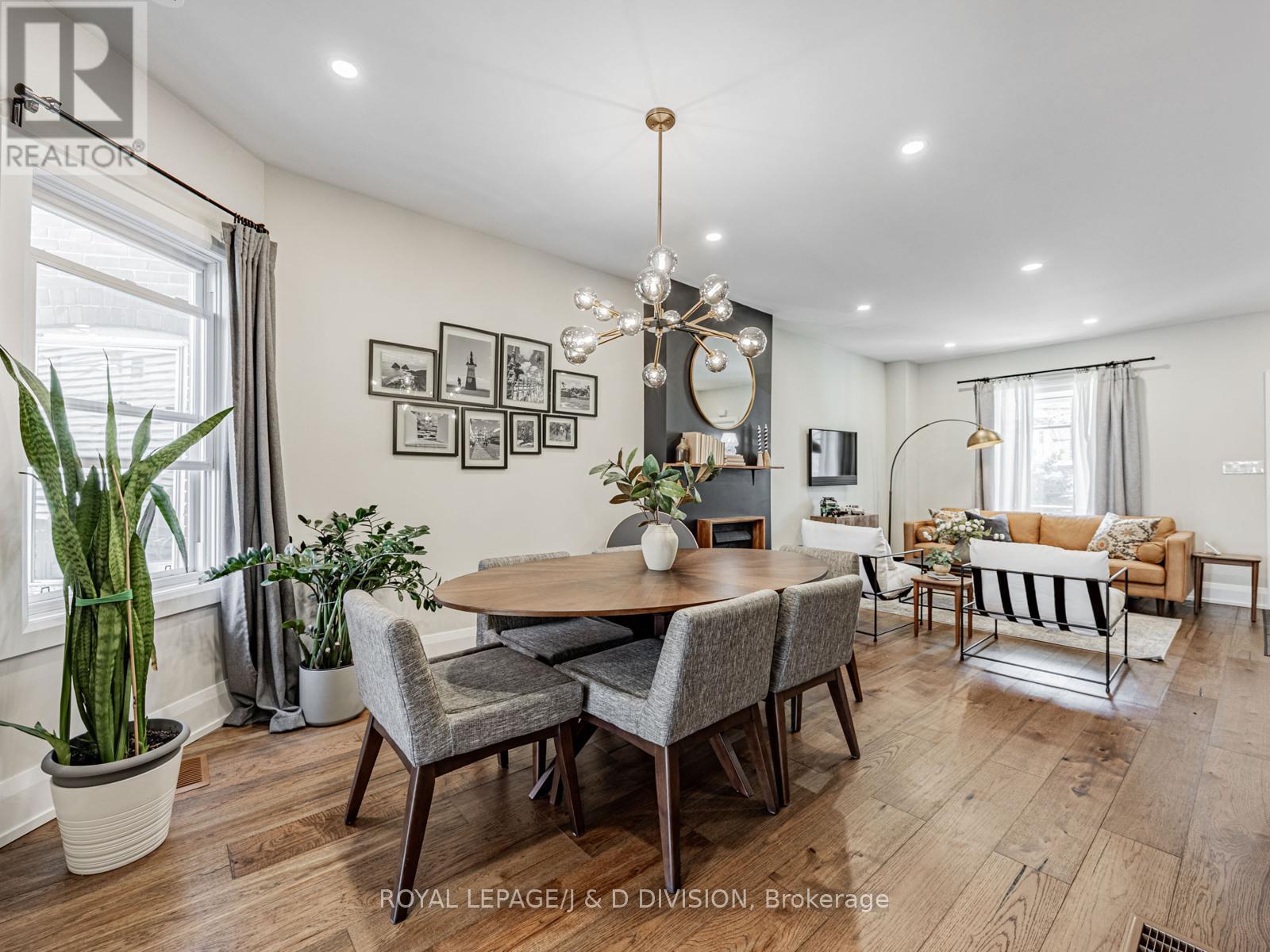 291 Highfield Road, Toronto, Ontario  M4L 2V4 - Photo 12 - E12374433