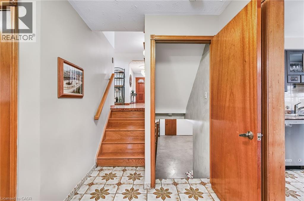 75 President Drive, Stoney Creek, Ontario  L8G 4L7 - Photo 27 - 40747493