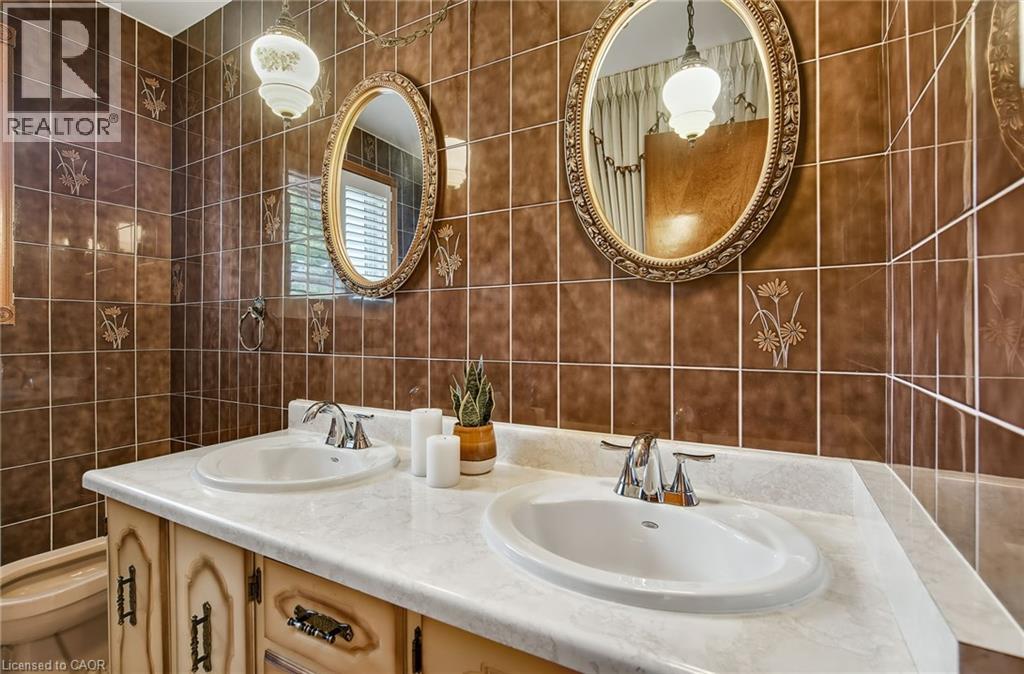 75 President Drive, Stoney Creek, Ontario  L8G 4L7 - Photo 25 - 40747493