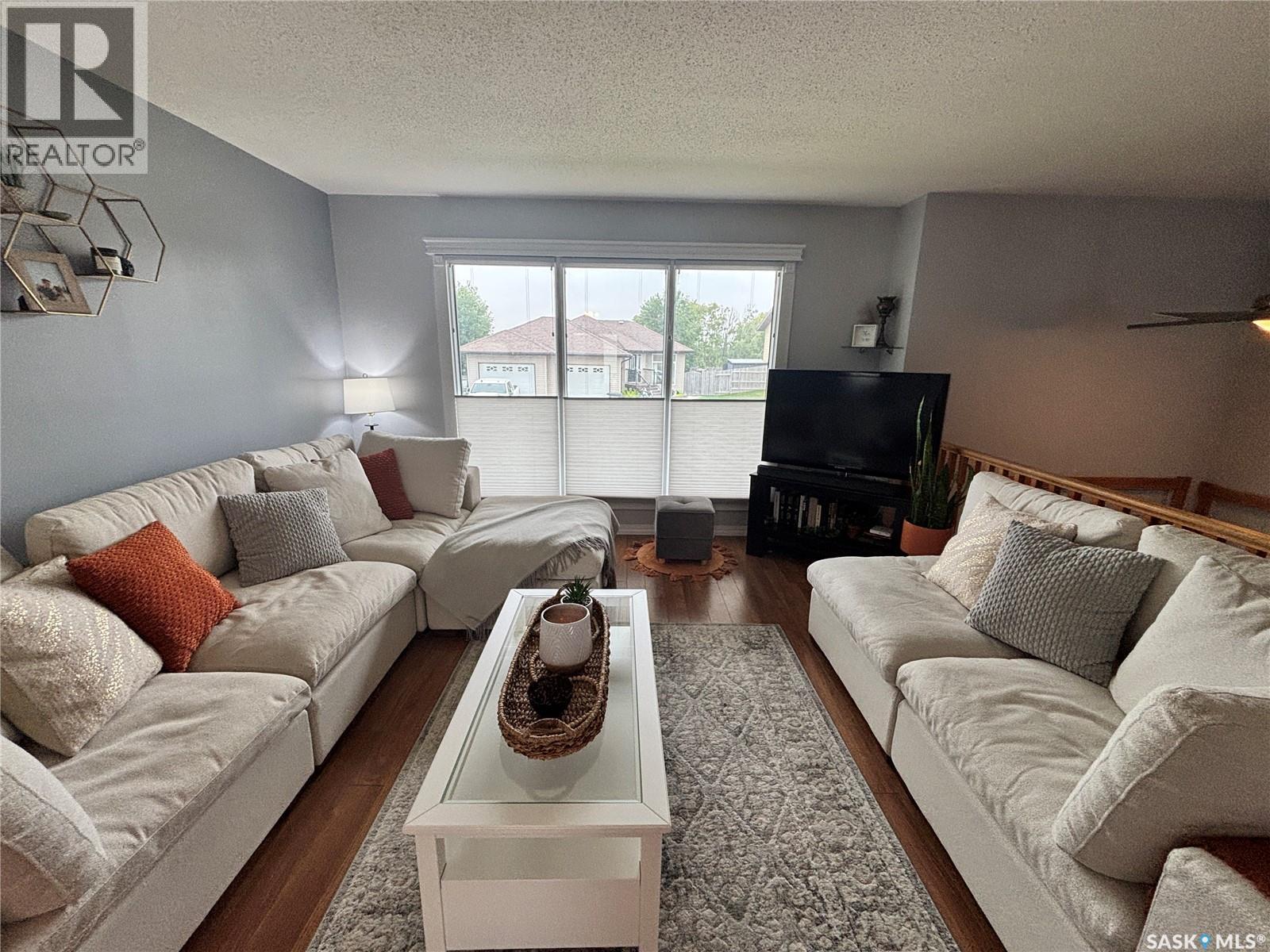 47 Howard Crescent, Lanigan, Saskatchewan  S0K 2M0 - Photo 5 - SK017149