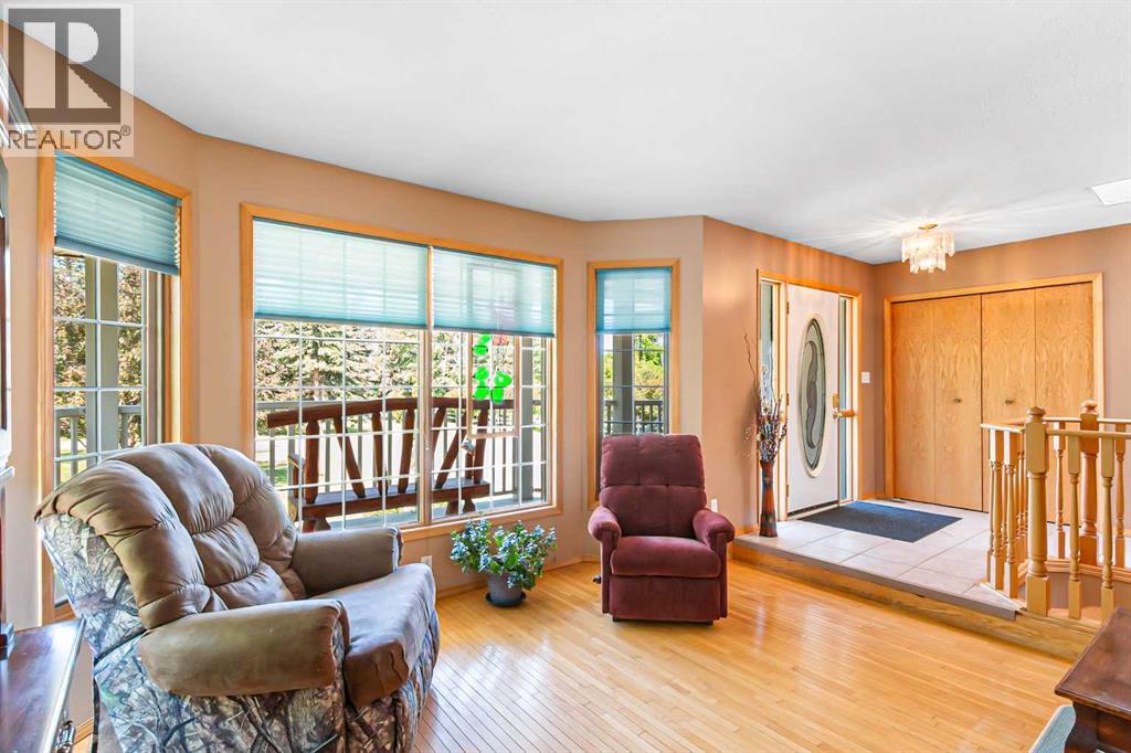 5631 49 Avenue, Olds, Alberta  T4H 1G5 - Photo 5 - A2231942