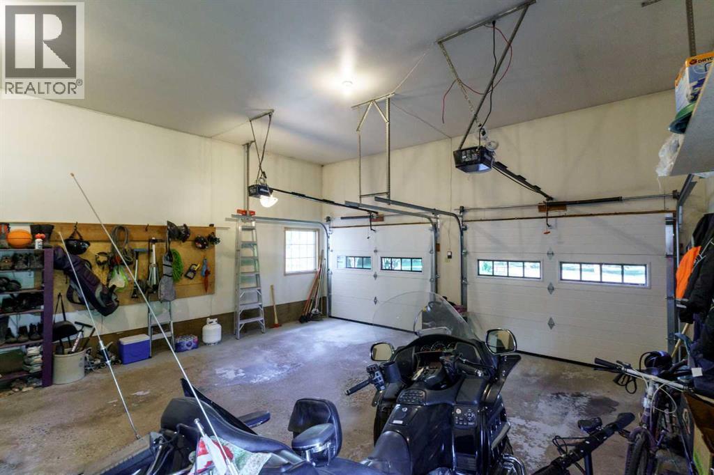 5631 49 Avenue, Olds, Alberta  T4H 1G5 - Photo 34 - A2231942