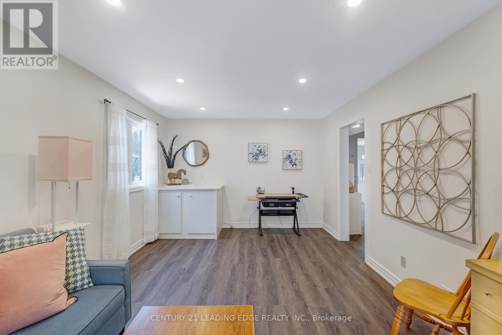 22 Havagal Crescent, Markham, Ontario  L3P 7E9 - Photo 19 - N12374486