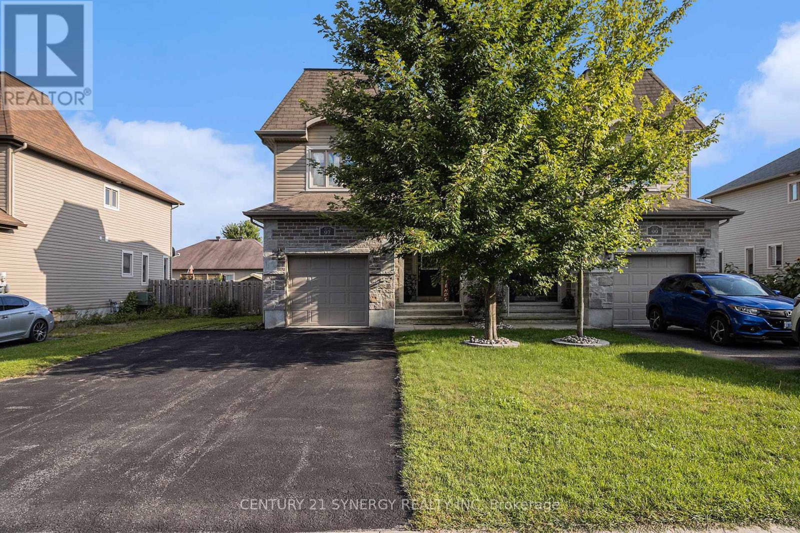 Property at 97 ASSELIN STREET E image 3