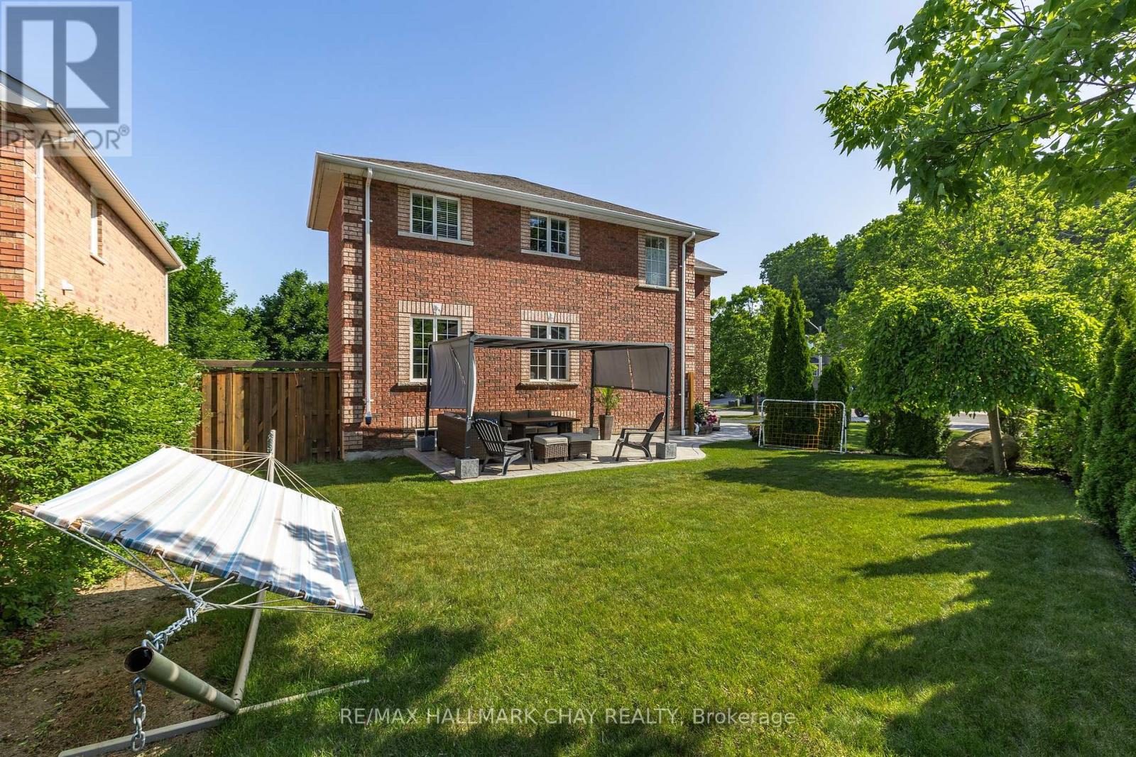 28 Bloom Crescent, Barrie, Ontario  L4N 0S8 - Photo 29 - S12374383