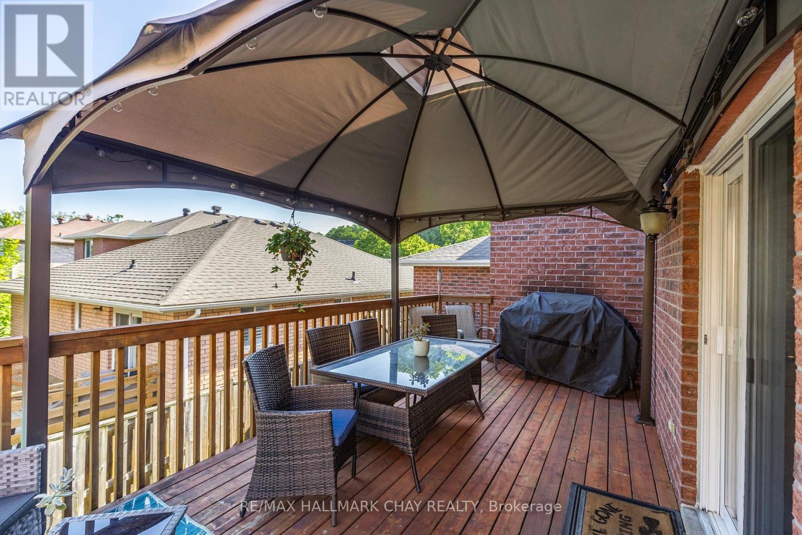 28 Bloom Crescent, Barrie, Ontario  L4N 0S8 - Photo 30 - S12374383