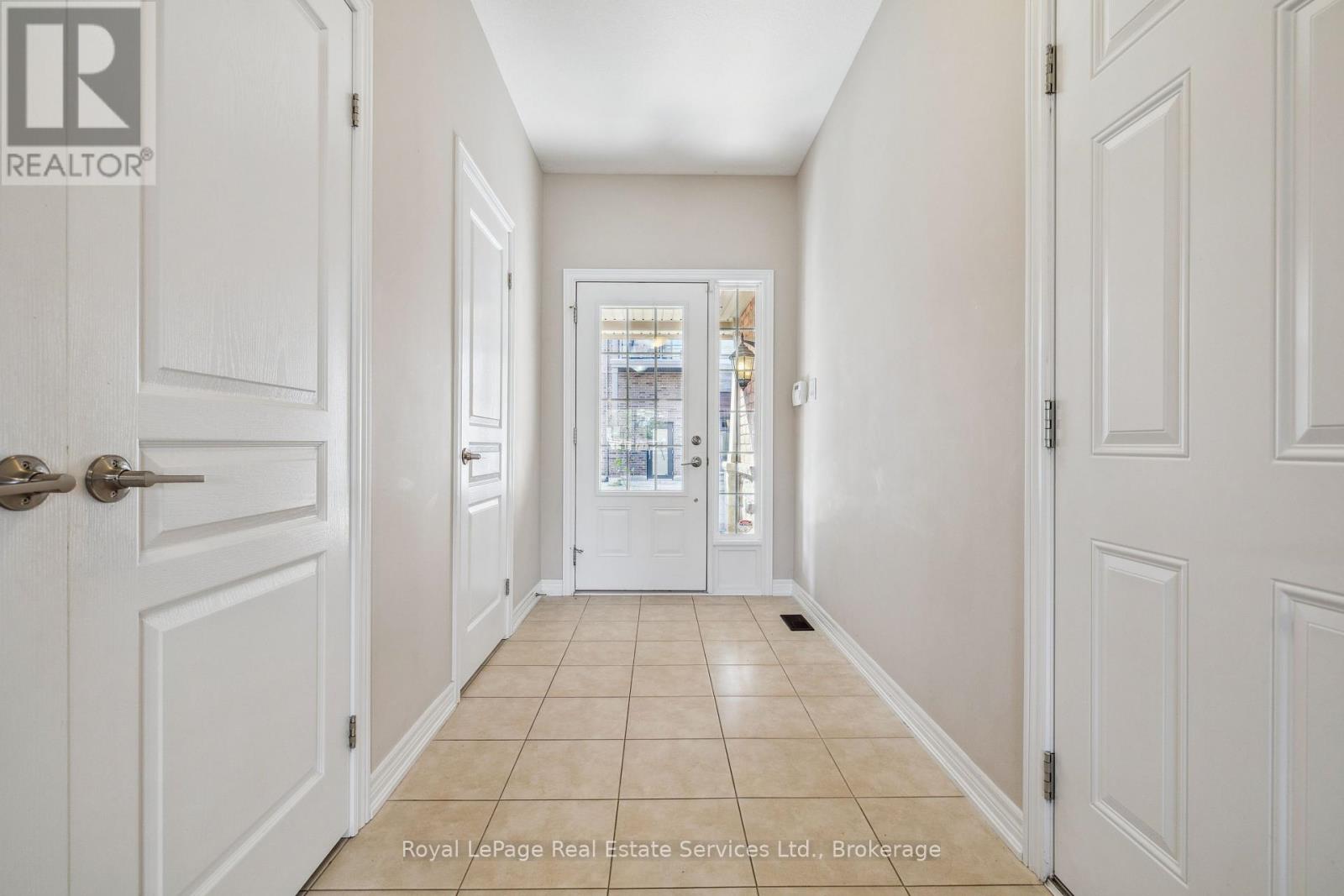 44 - 515 Winston Road, Grimsby, Ontario  L3M 0C8 - Photo 4 - X12374633