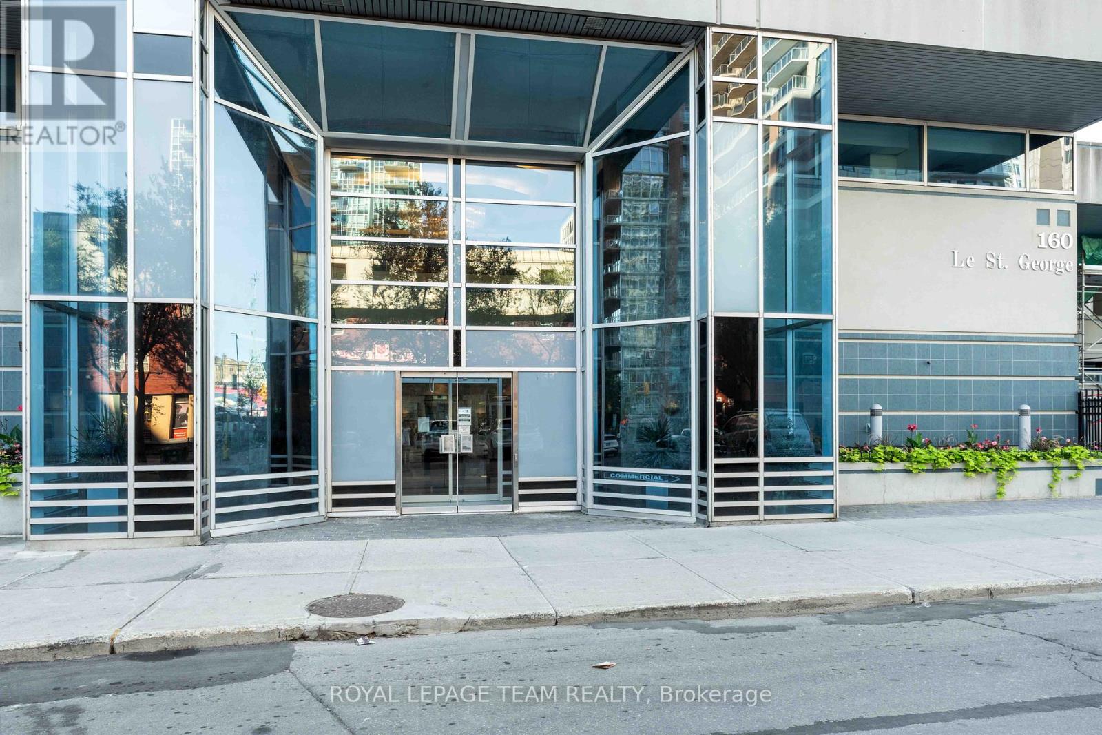 1806 - 160 George Street, Ottawa, Ontario  K1N 9M2 - Photo 4 - X12373931