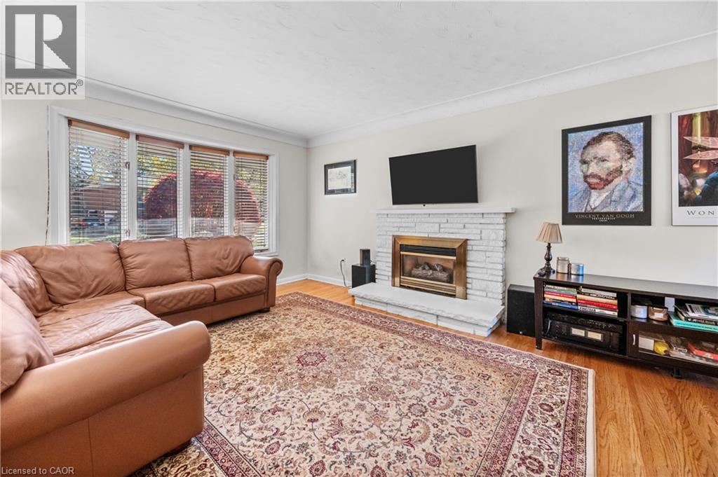 375 Clarendon Drive, Ancaster, Ontario  L9G 2Z1 - Photo 6 - 40765214