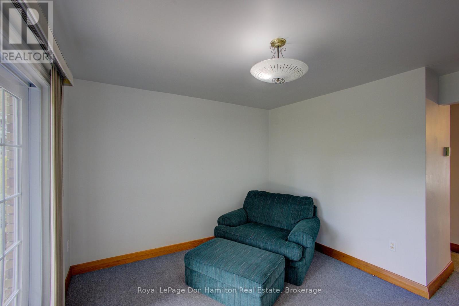 880 Winston Boulevard, North Perth (Listowel), Ontario  N4W 1P4 - Photo 21 - X12374596