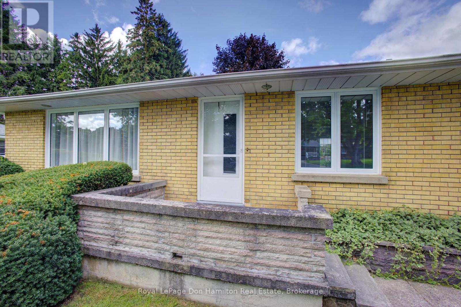 880 Winston Boulevard, North Perth (Listowel), Ontario  N4W 1P4 - Photo 5 - X12374596