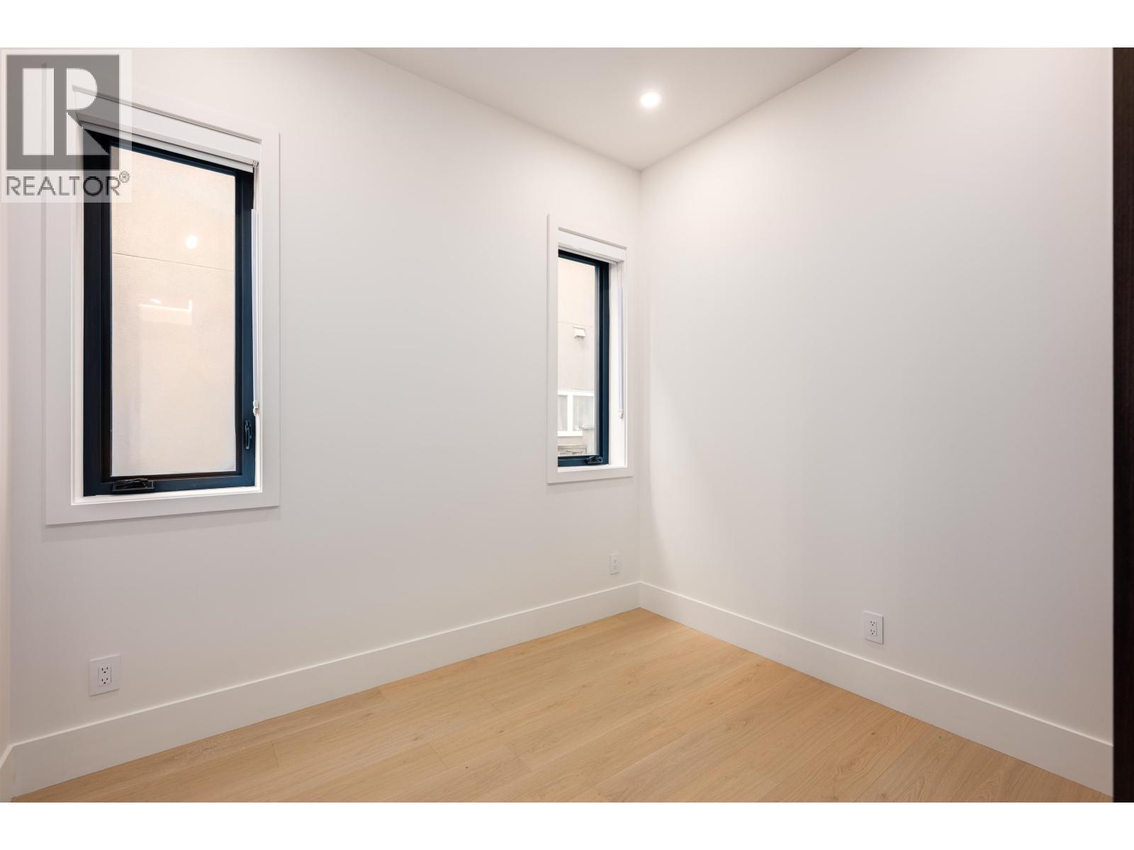 2 3466 Franklin Street, Vancouver, British Columbia  V5K 1Y3 - Photo 15 - R3041937