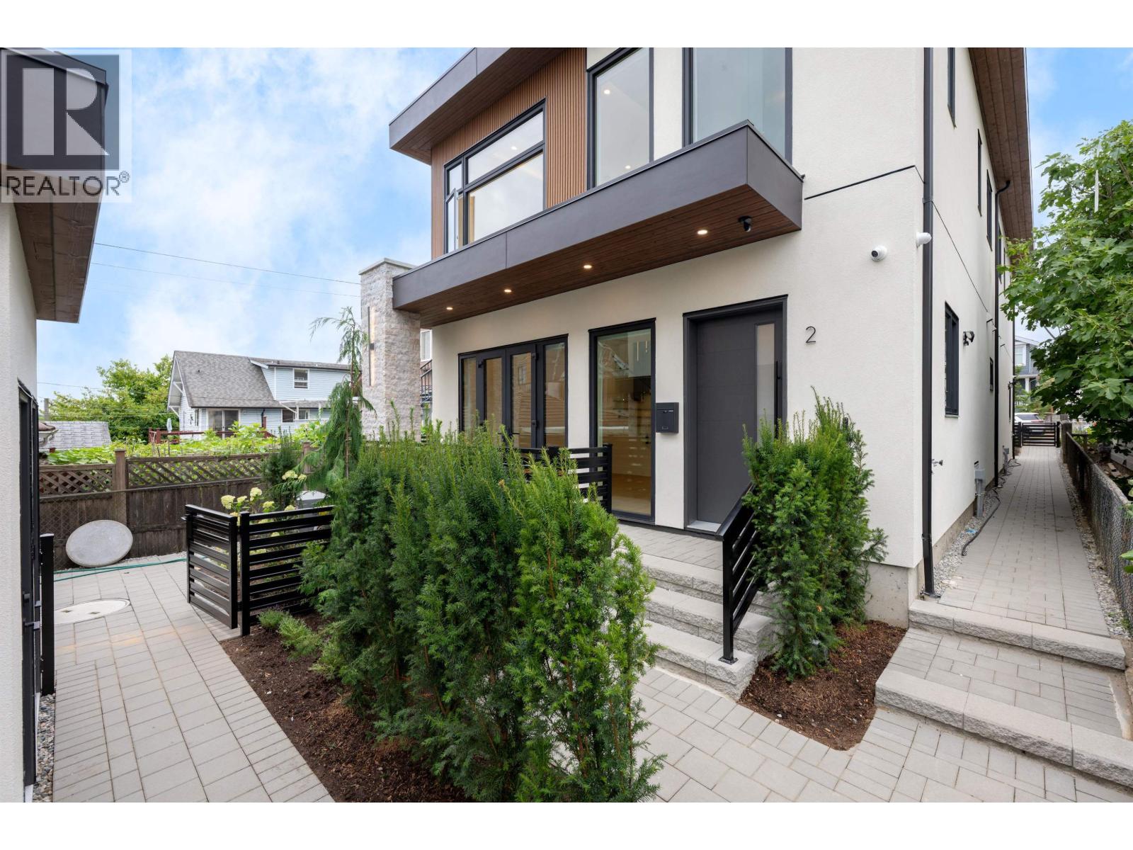 2 3466 Franklin Street, Vancouver, British Columbia  V5K 1Y3 - Photo 27 - R3041937