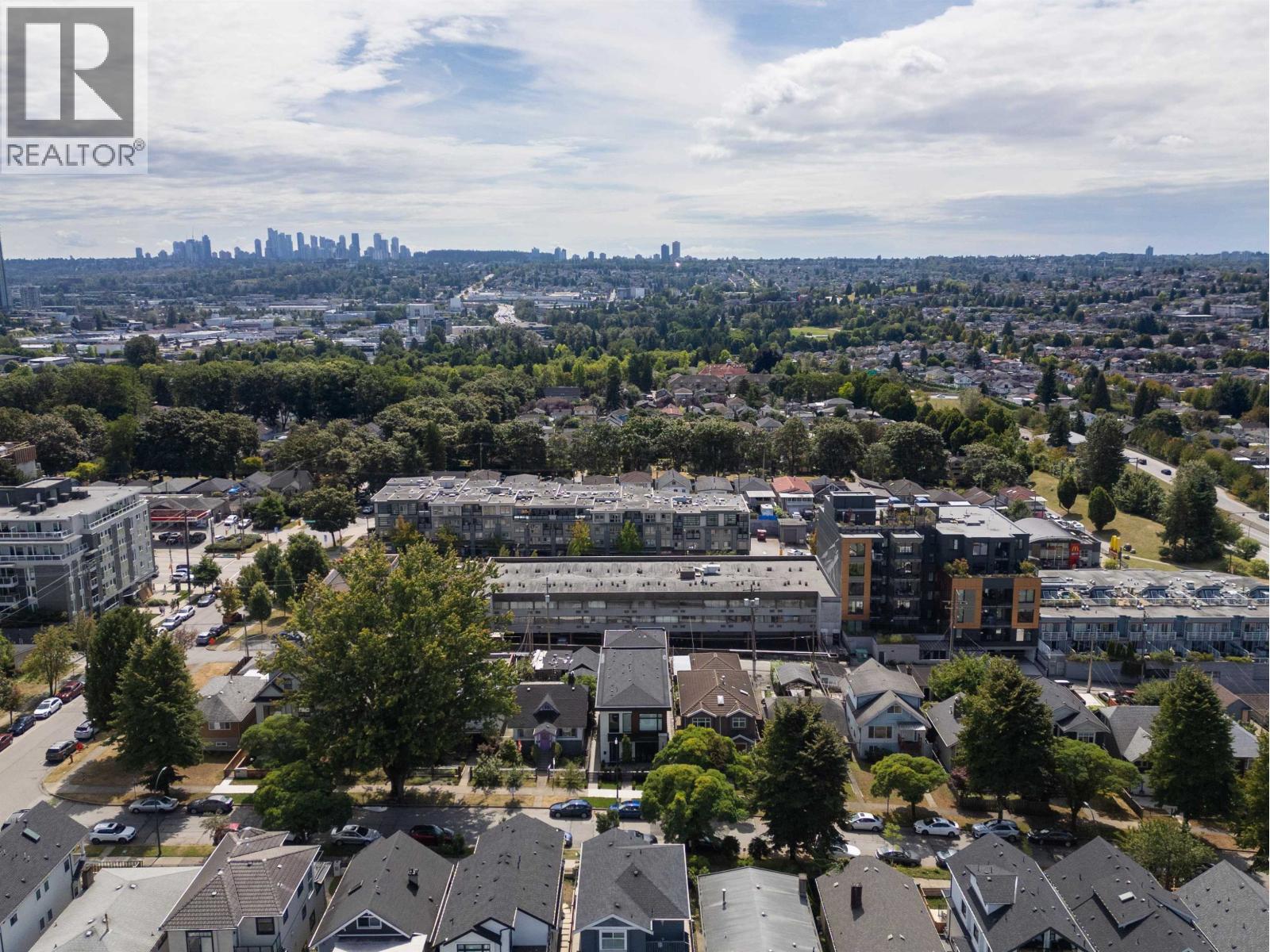 2 3466 Franklin Street, Vancouver, British Columbia  V5K 1Y3 - Photo 29 - R3041937
