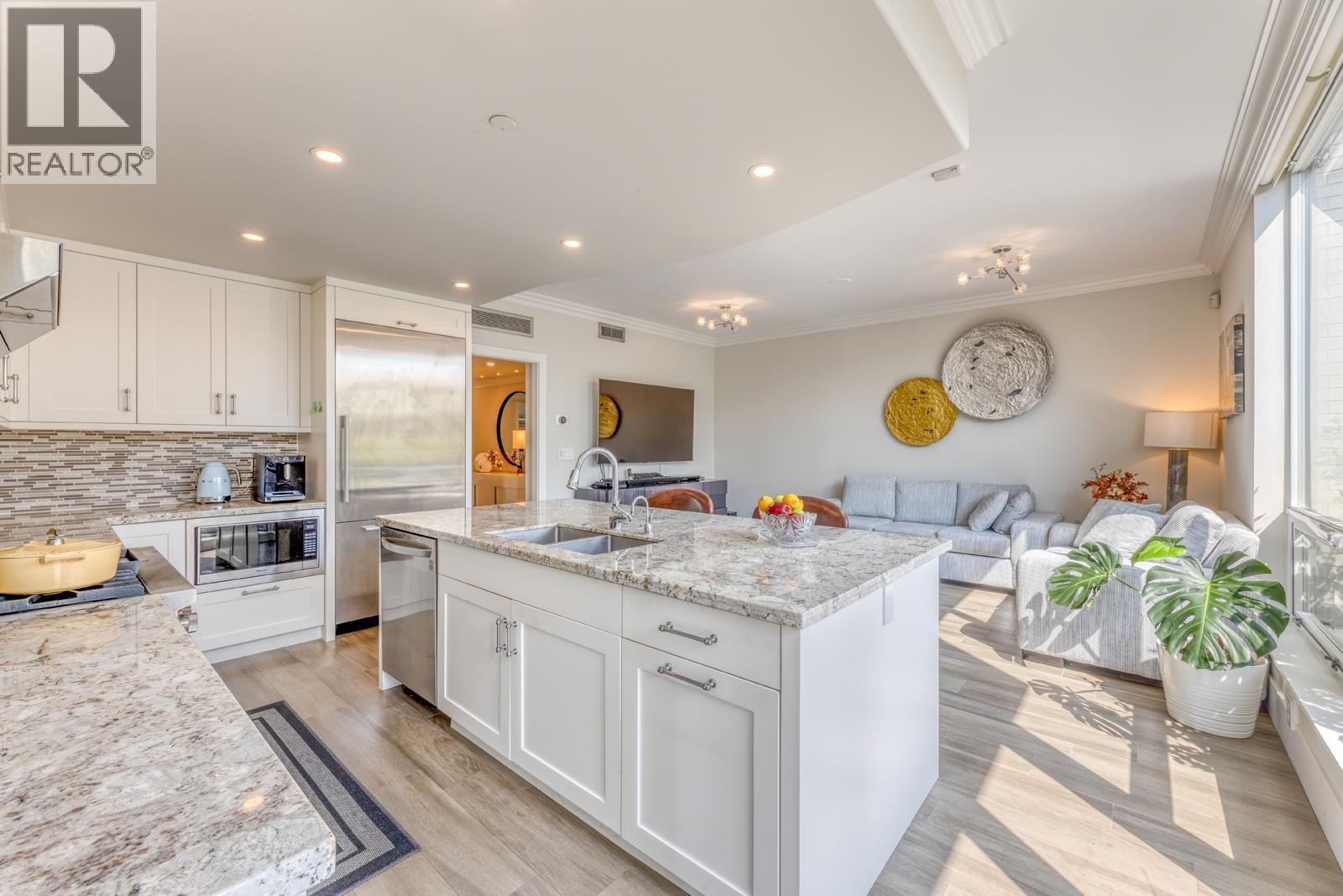 110 1328 Marinaside Crescent, Vancouver, British Columbia  V6Z 3B3 - Photo 11 - R3041947