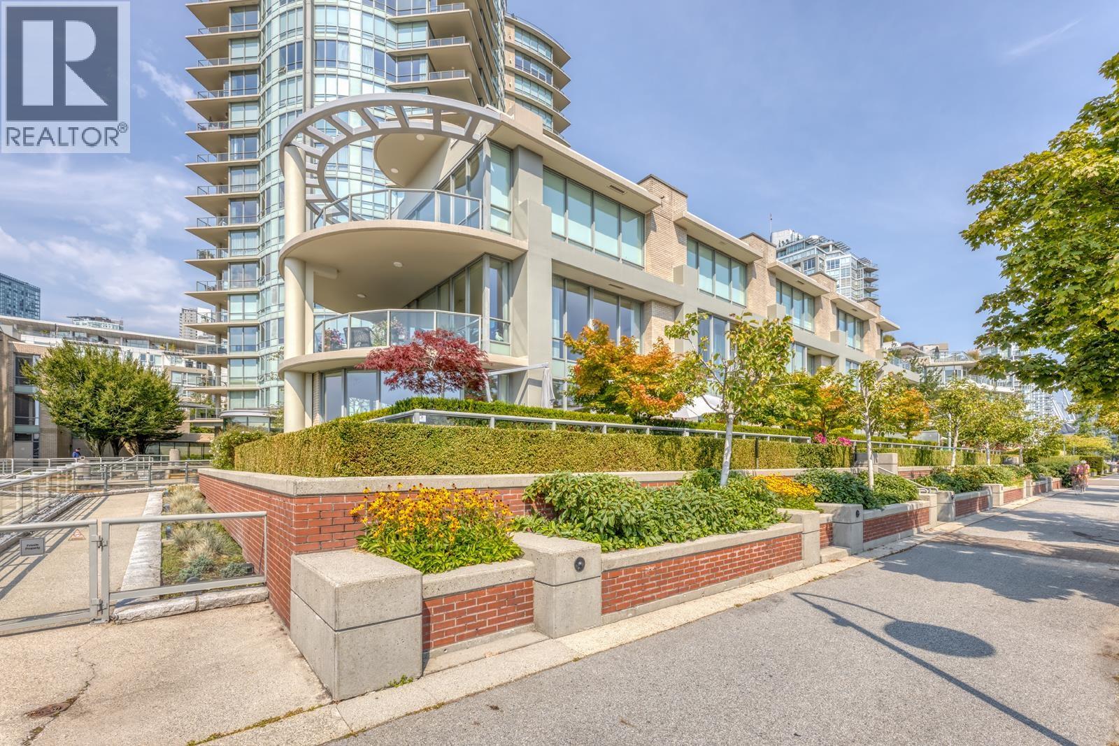 110 1328 Marinaside Crescent, Vancouver, British Columbia  V6Z 3B3 - Photo 31 - R3041947