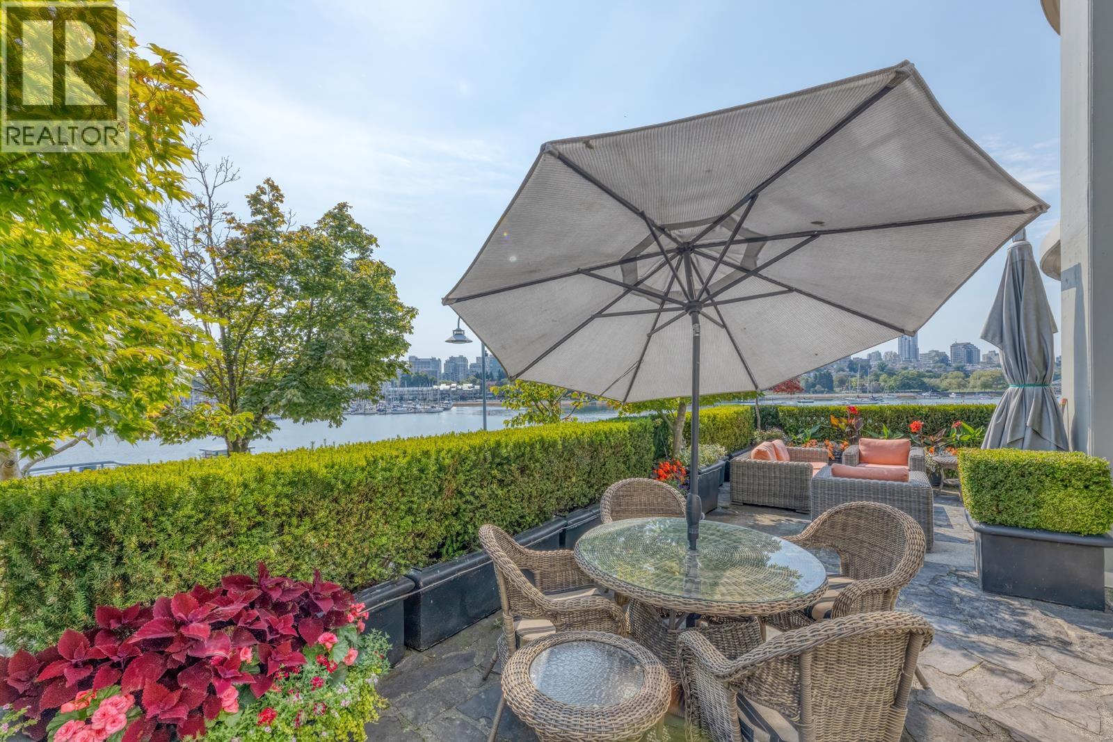 110 1328 Marinaside Crescent, Vancouver, British Columbia  V6Z 3B3 - Photo 33 - R3041947