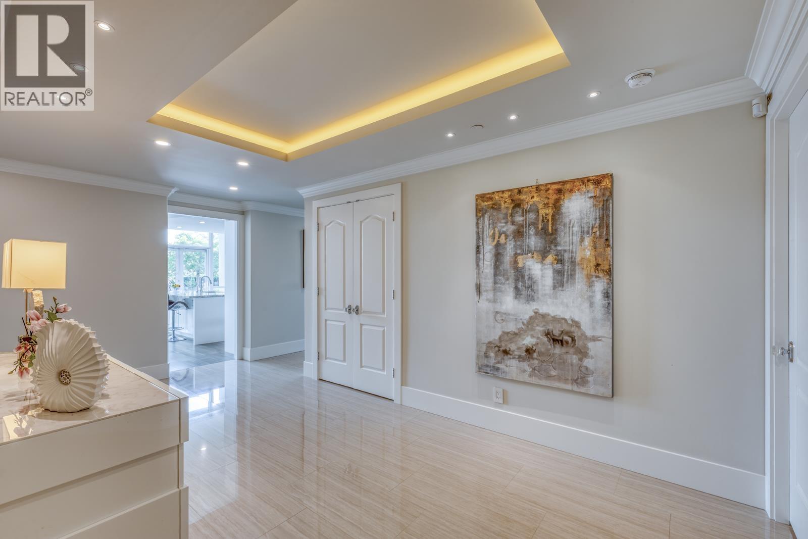 110 1328 Marinaside Crescent, Vancouver, British Columbia  V6Z 3B3 - Photo 5 - R3041947