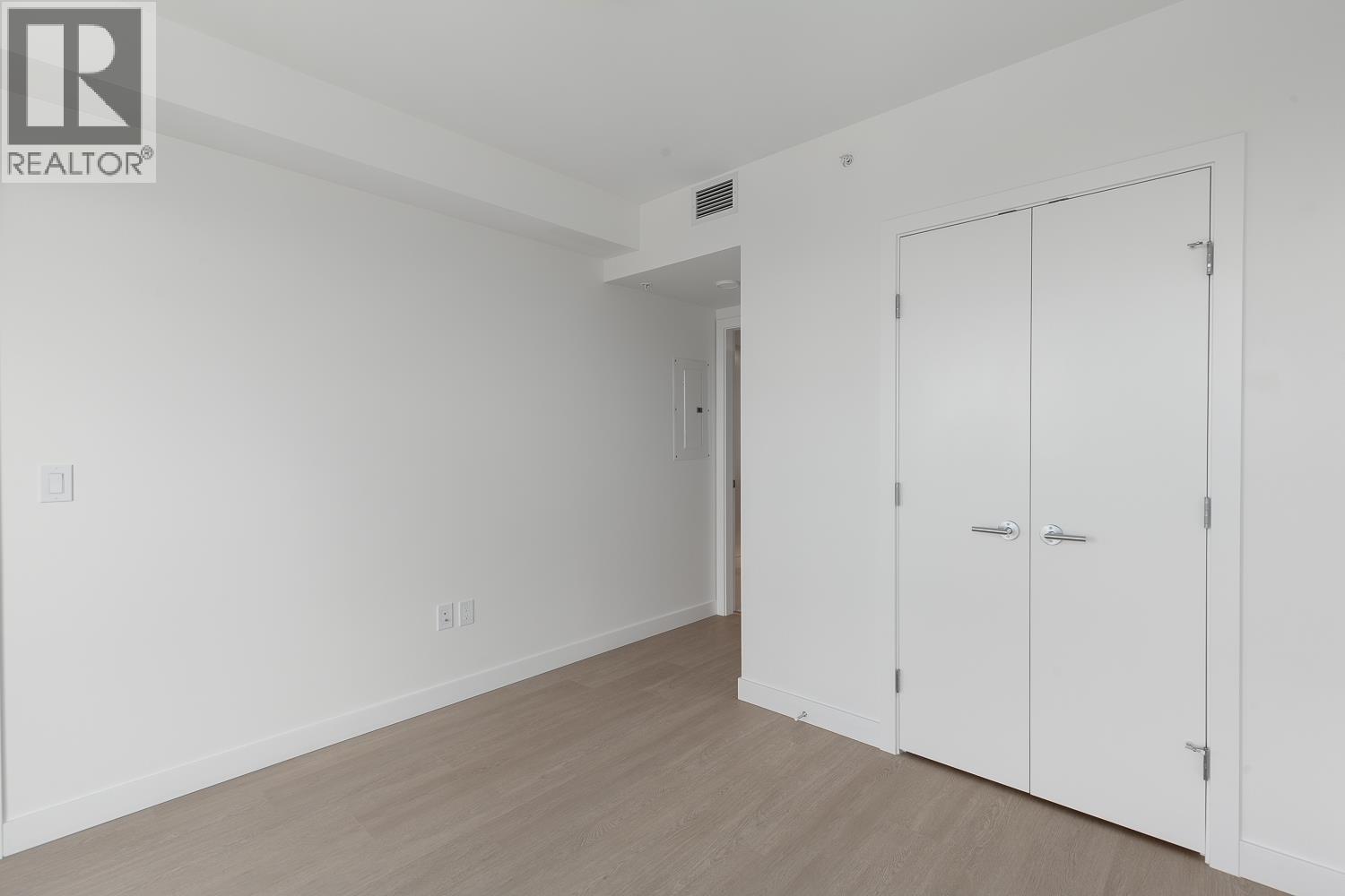 2507 7769 Park Crescent, Burnaby, British Columbia  V3N 0J7 - Photo 15 - R3041956