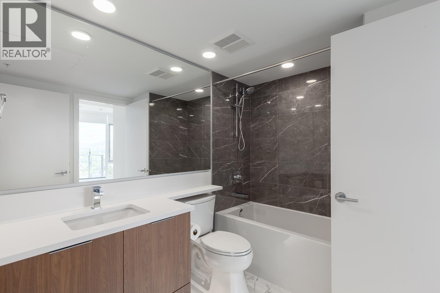 2507 7769 Park Crescent, Burnaby, British Columbia  V3N 0J7 - Photo 19 - R3041956