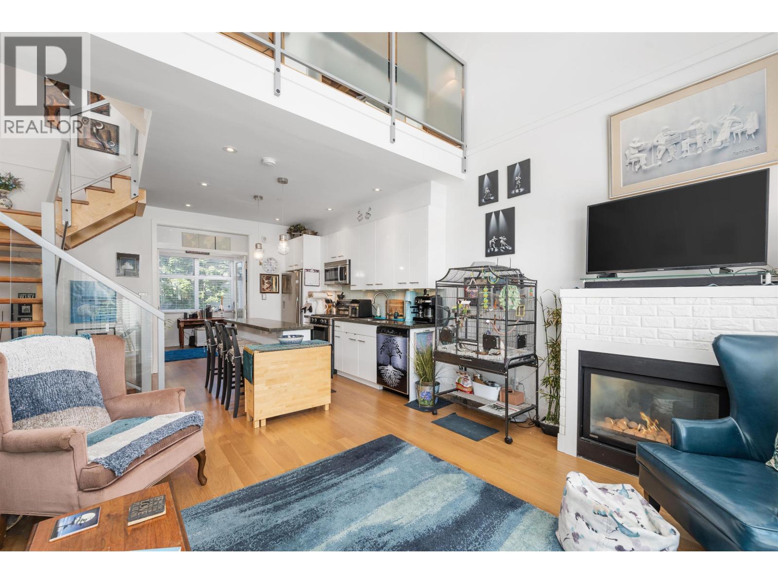 5 3993 Chatham Street, Richmond, British Columbia  V7E 2Z6 - Photo 1 - R3041965