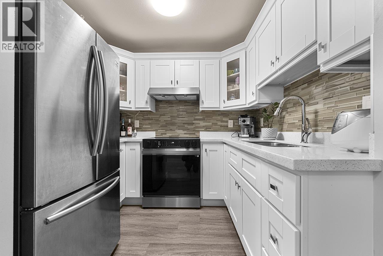 211 5818 Lincoln Street, Vancouver, British Columbia  V5R 4P7 - Photo 8 - R3041969
