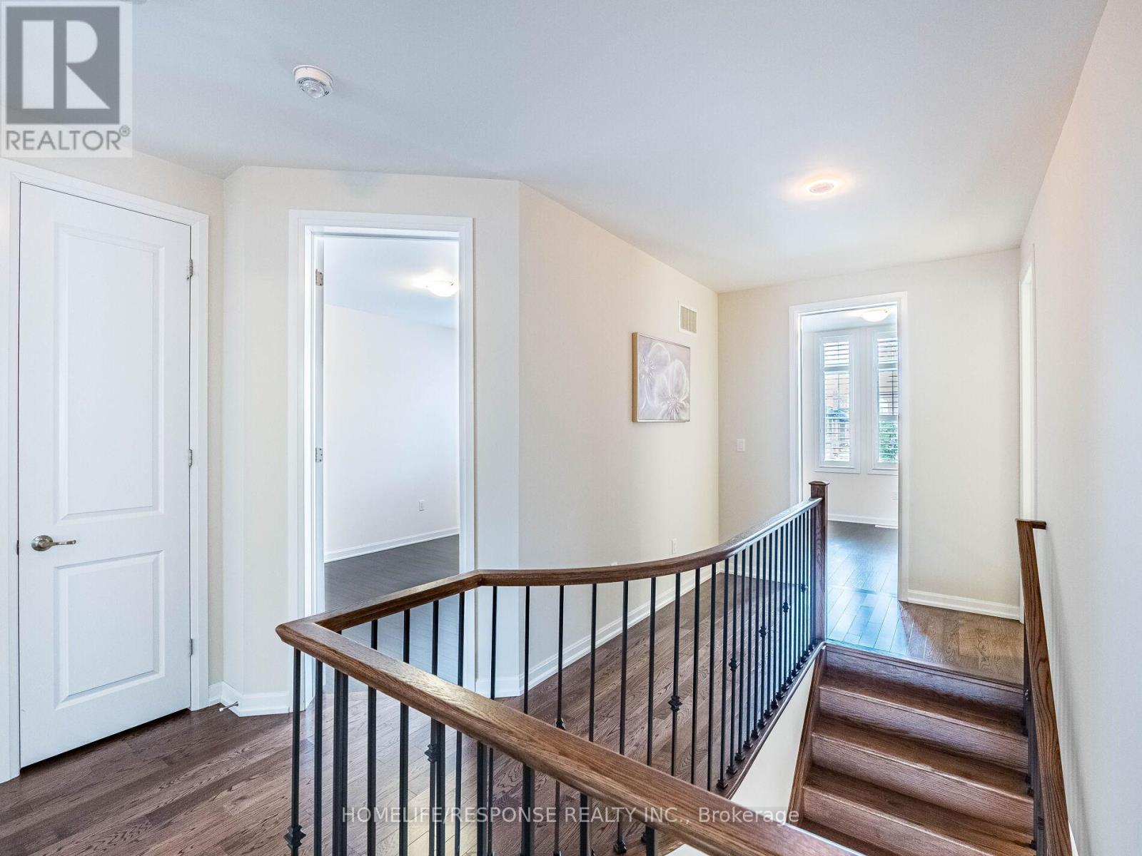 115 Beaveridge Avenue W, Oakville, Ontario  L6H 0M6 - Photo 17 - W12374387