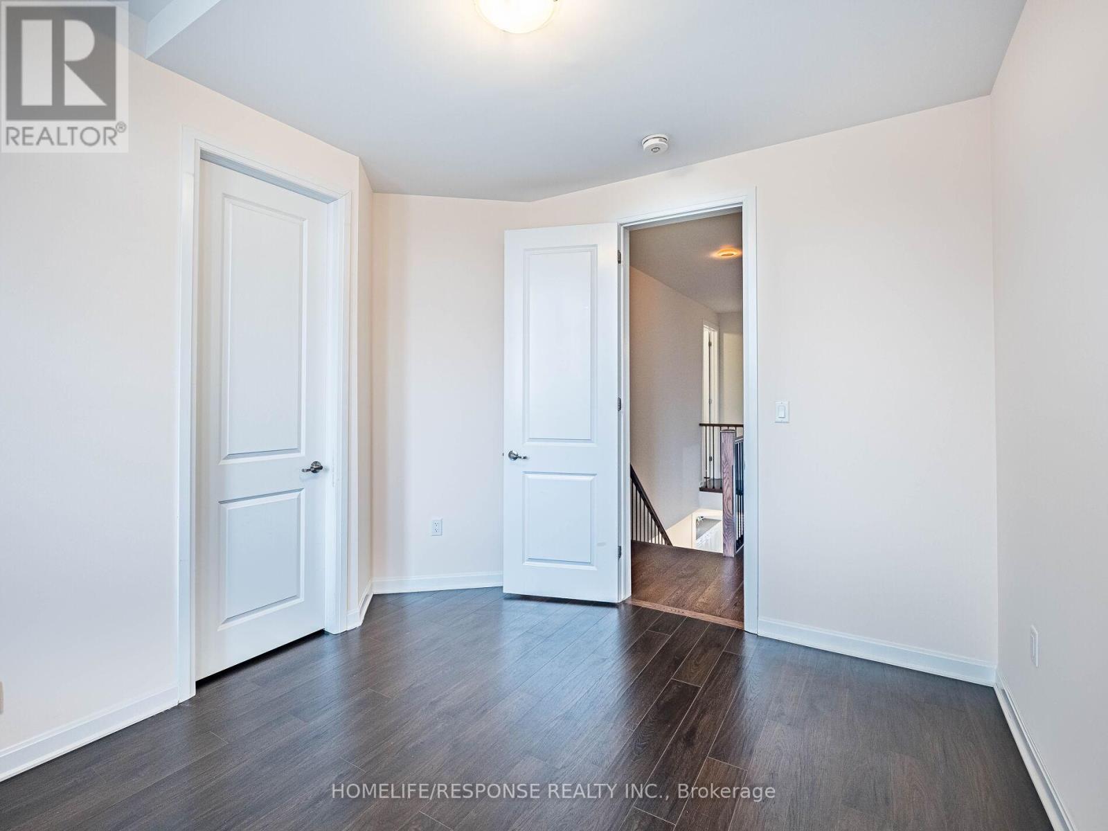 115 Beaveridge Avenue W, Oakville, Ontario  L6H 0M6 - Photo 27 - W12374387