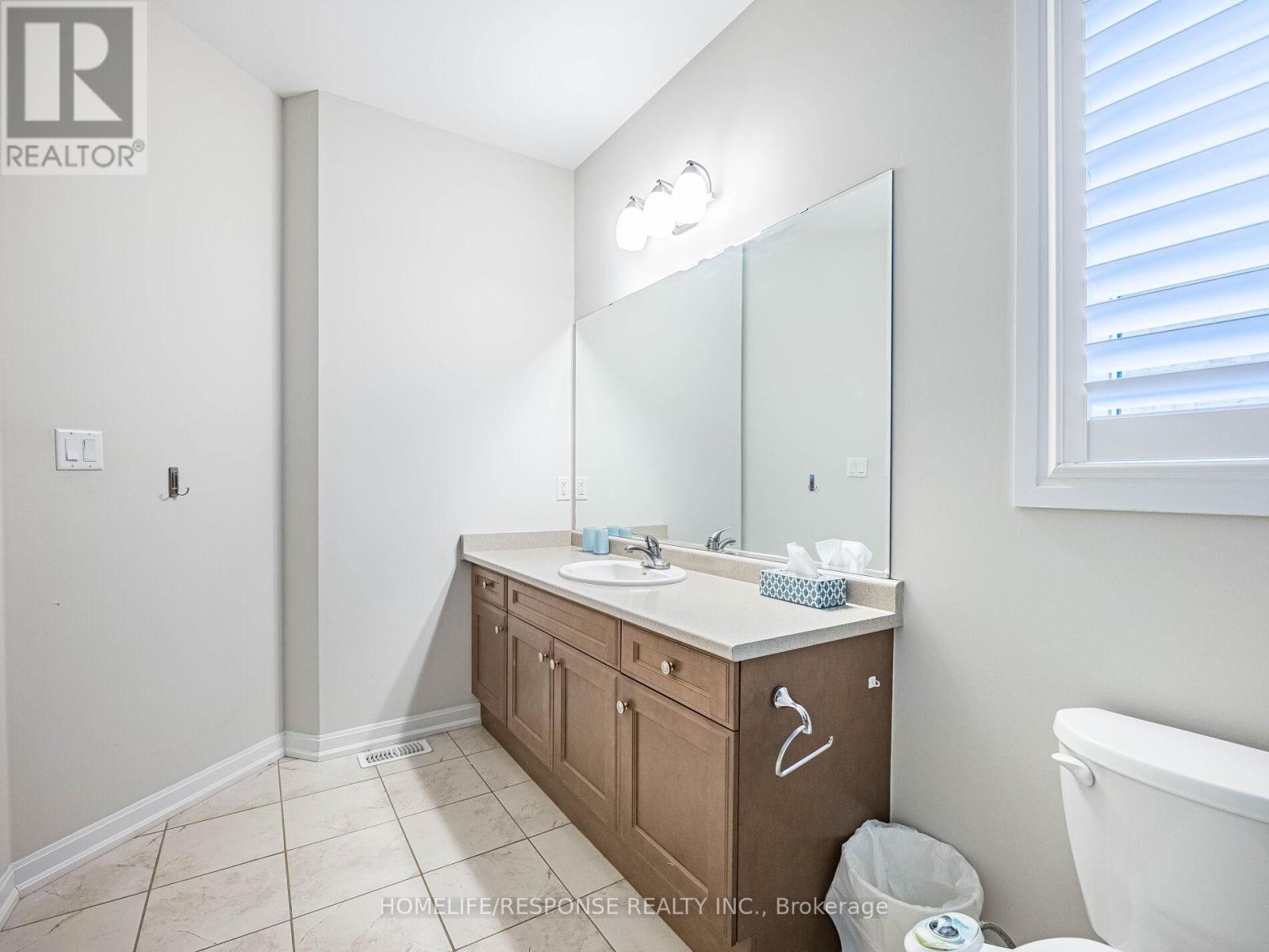 115 Beaveridge Avenue W, Oakville, Ontario  L6H 0M6 - Photo 28 - W12374387