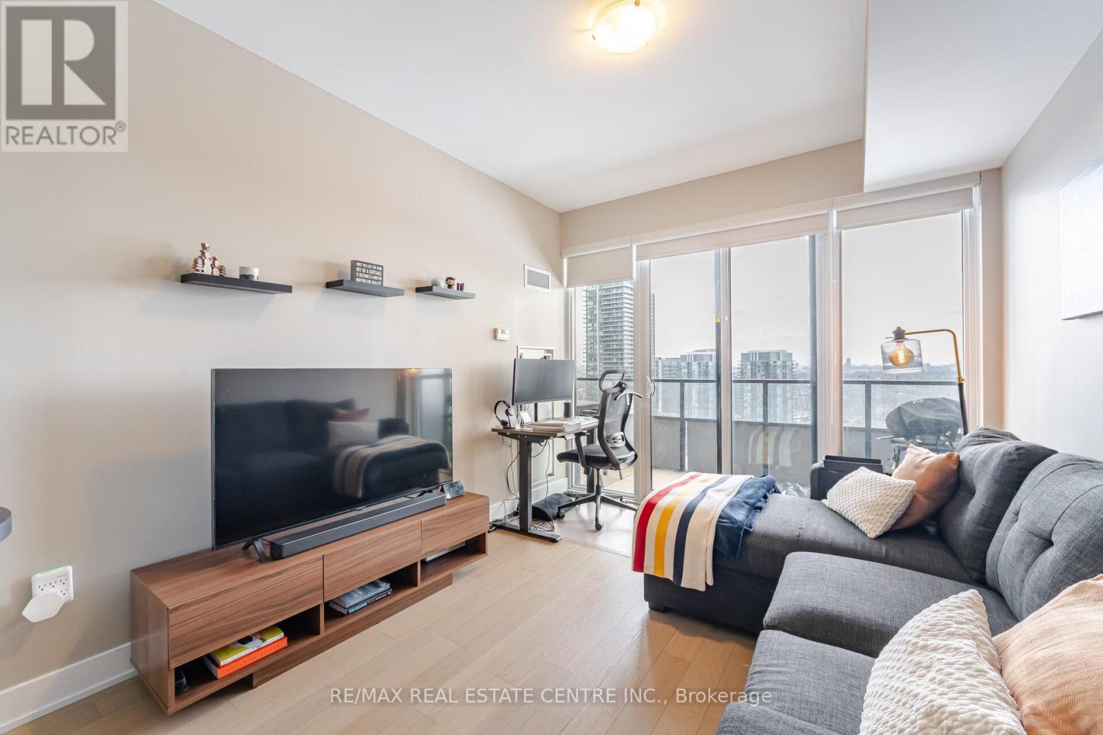 2622 - 30 Shore Breeze Drive, Toronto, Ontario  M8V 0J1 - Photo 18 - W12374472