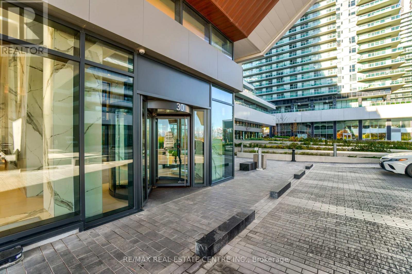 2622 - 30 Shore Breeze Drive, Toronto, Ontario  M8V 0J1 - Photo 3 - W12374472