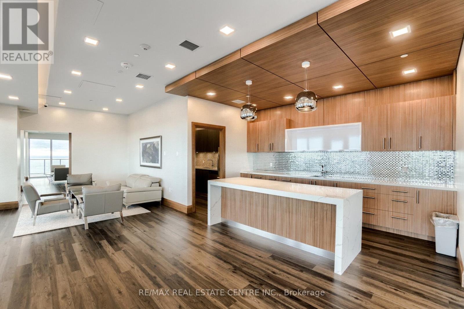 2622 - 30 Shore Breeze Drive, Toronto, Ontario  M8V 0J1 - Photo 35 - W12374472