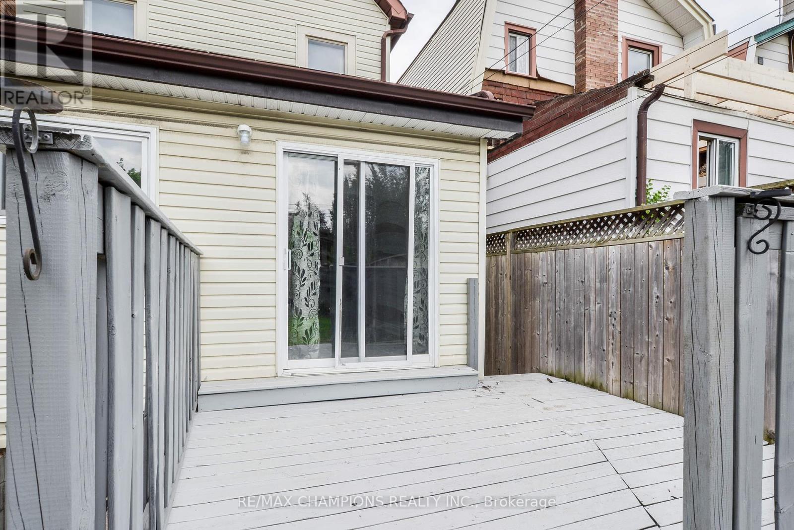 Bsmt - 734 Willard Avenue, Toronto, Ontario  M6S 3S5 - Photo 17 - W12374494